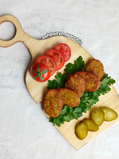 عکسی از دستور کتلت مرغ و گل کلم🌸