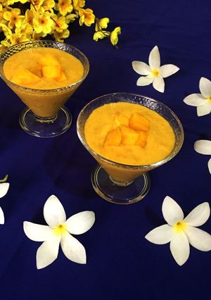 A picture of Mango Custard.