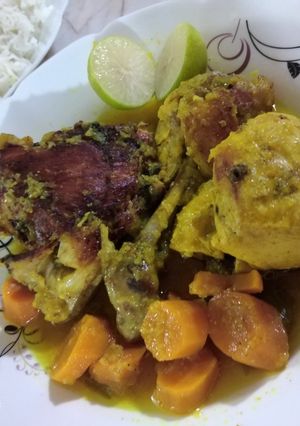 عکسی از دستور خورشت مرغ زعفرونی