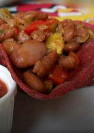 A picture of Kidney Beans Beetroot Tacos.
