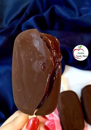 صورة لوصفة أيسكريم صحي ونباتي بالشوكولاتة
