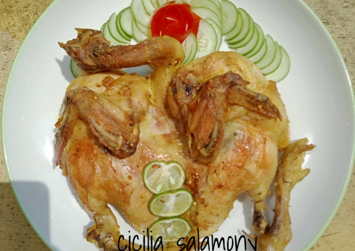 Ayam Goreng Ungkep Gurih