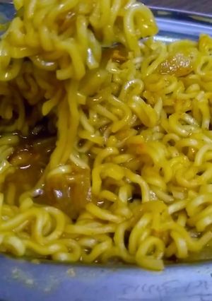 मैगी (maggi recipe in Hindi) रेसिपी मुख्य फोटो