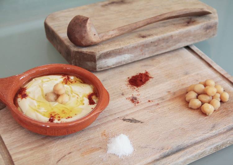 Hummus. Crema fría de garbanzos