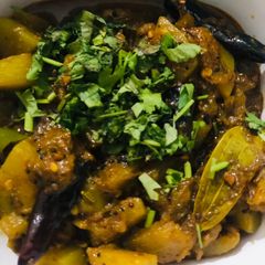 A picture of Kadu ki kathi meethi sabji (sweet and spicy pumpkin).