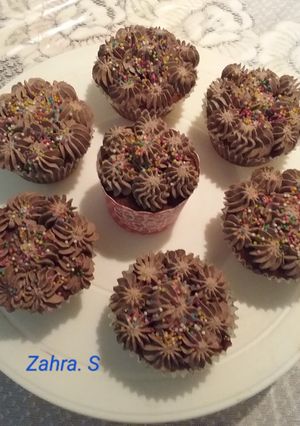 A picture of Chocolate Cupcakes.