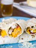 Burritos de atún y mango