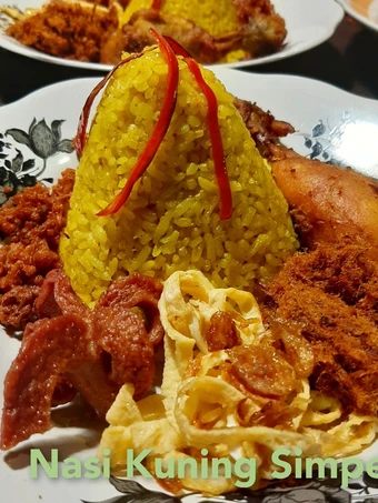 Cara Sederhana Membuat Resep  Nasi Kuning Simple yang Lezat, Lezat