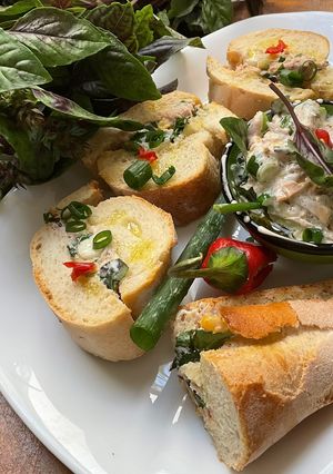 Une photo de 🥖🫒🌶️Encas Estival🌿🍃