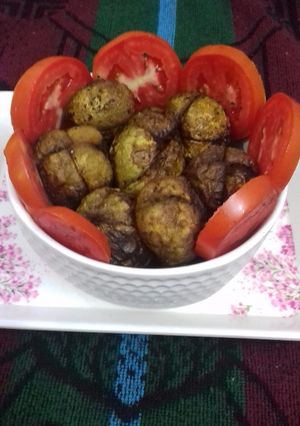 भरवां टिंडे (Bharva tinde recipe in Hindi) रेसिपी मुख्य फोटो