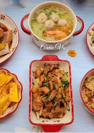 Hình của món Cơm nhà trao gửi yêu thương.