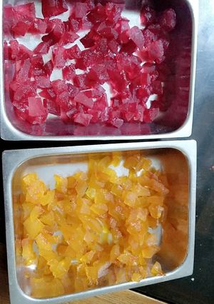 A picture of Tutti frutti.