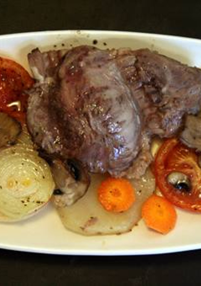 Una foto de Carrilladas de cerdo al horno