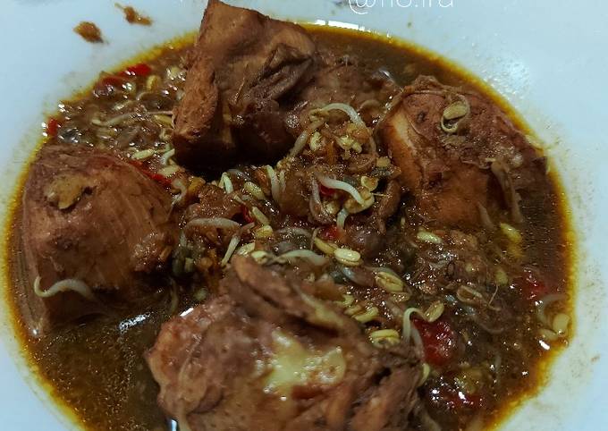 Resep Rawon ayam ala bu Fitri Anti Gagal