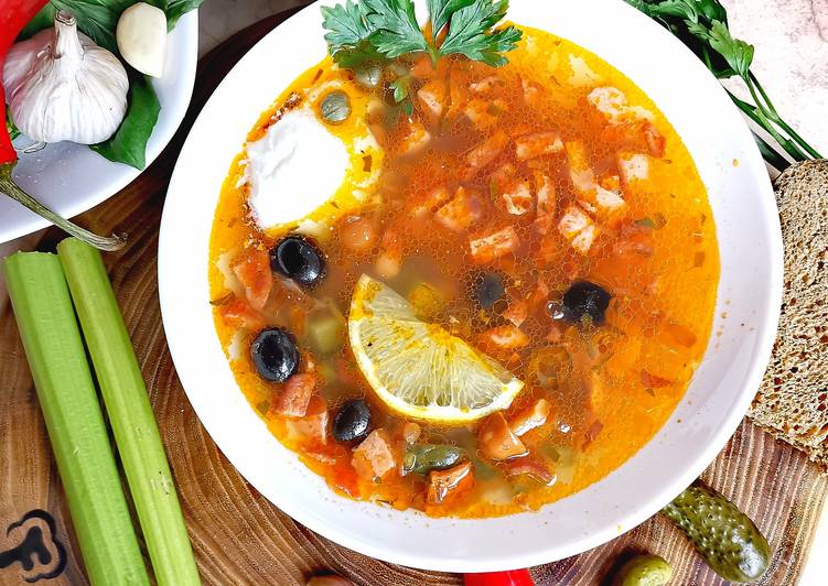 Солянка с грибами