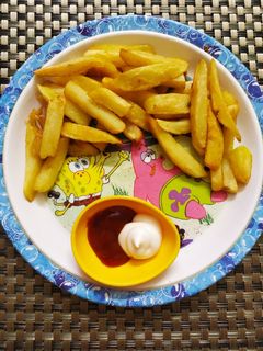ফ্রেন্চ ফ্রাই (French fry recipe in Bengali) রেসিপির প্রধান ছবি