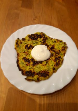 Cukkini tócsni recept fotója
