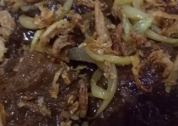 Daging sapi bumbu bistik