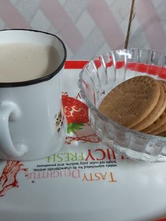 ब्लैक कॉफ़ी बिना दूध की (black coffee bina doodh k recipe in Hindi) रेसिपी मुख्य फोटो