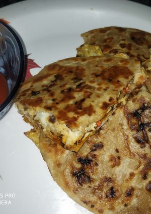 #GA4#Week17 #Chees........Cheese Chappati omlete sandwich रेसिपी मुख्य फोटो
