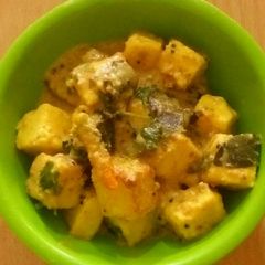 A picture of Curd paneer.