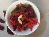 ગાજર બીટ નું લસણીયું અથાણું (Gajar Beetroot Lasaniyu Athanu Recipe In Gujarati)