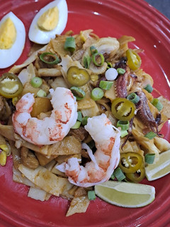 A picture of Squid and Chicken stir-fry.