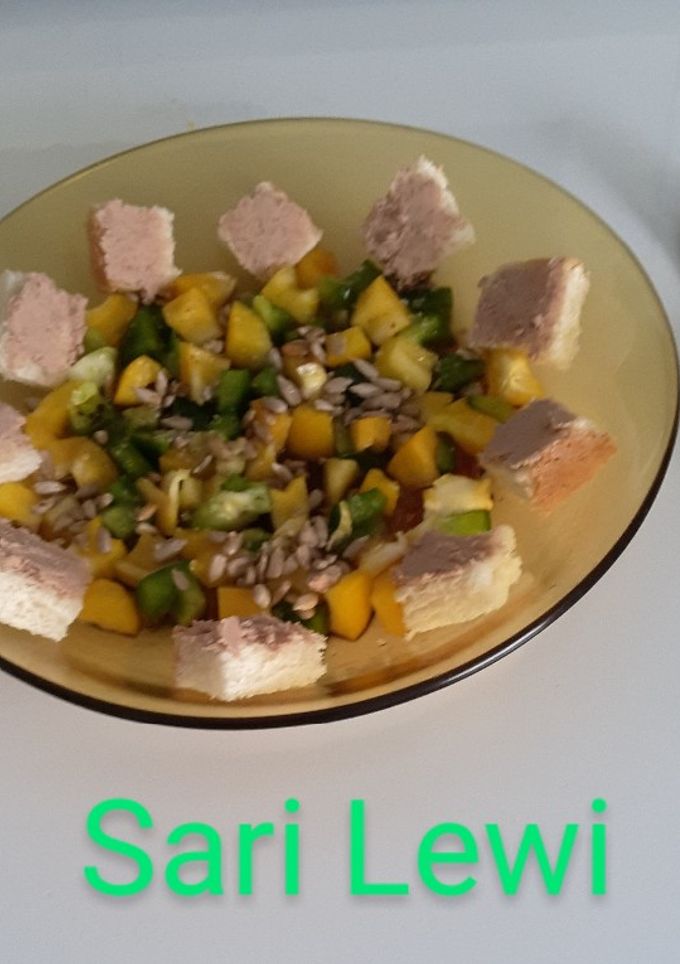 Una foto de Ensalada fría y veraniega (8 ingredientes)