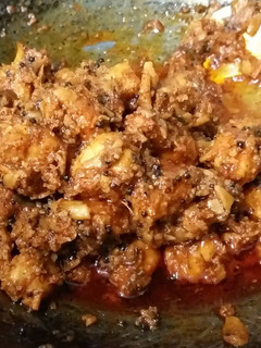 A picture of Prawns Pickle.
