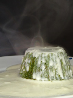 Foto di Flan di spinaci con crema al gorgonzola