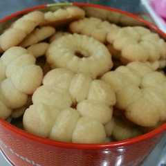Coconut cookies(kue kelapa) রেসিপির প্রধান ছবি