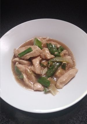 A picture of Chicken Breast with Scallions.