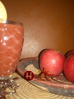 A picture of Apple juice.