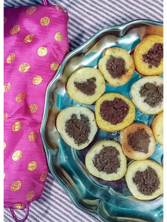 சாக்லேட் குக்கீஸ் (Chocolate Cookies recipe in tamil) செய்முறை முக்கிய புகைப்படம்