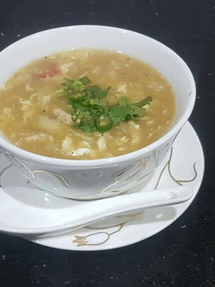 A picture of Szechuan soup.