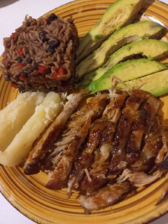 Una foto de Cerdo asado estilo Cubano