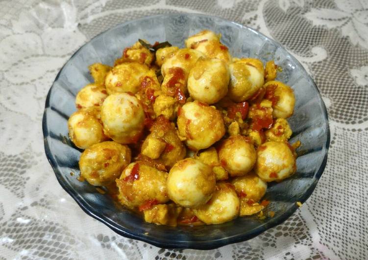 Balado telur puyuh campur tahu