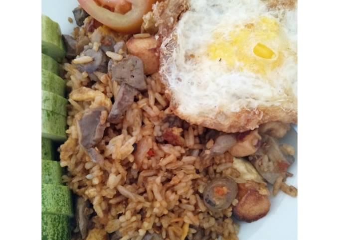 Nasi Goreng kampung sosis + ati ampela