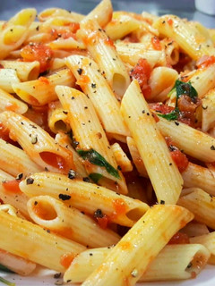 A picture of PENNE ARRABIATA😋💖.