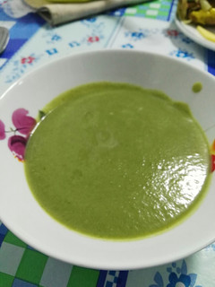 Una foto de Crema de brócoli y Mozzarella
