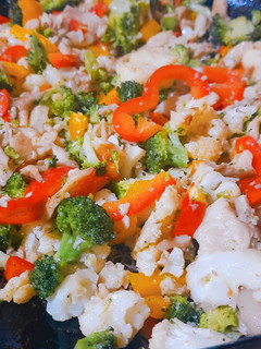 A picture of Delicious Mushroom & Veggies Stir-Fry.