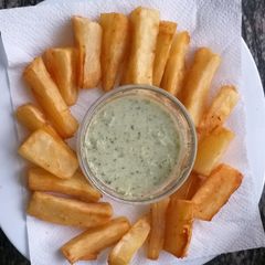 A picture of Fried Cassava n Coconut chutney.