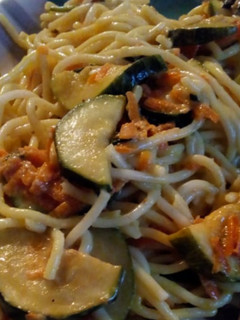 Una foto de Spaghetti con verduras