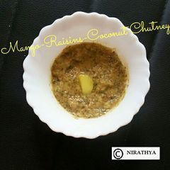 A picture of Mango-Raisins-Coconut Chutney.
