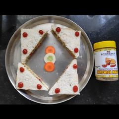 A picture of Vegetable Sandwich.