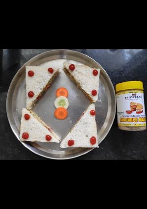 A picture of Vegetable Sandwich.