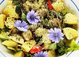 Une photo de Salade pommes de terre et Pourpier