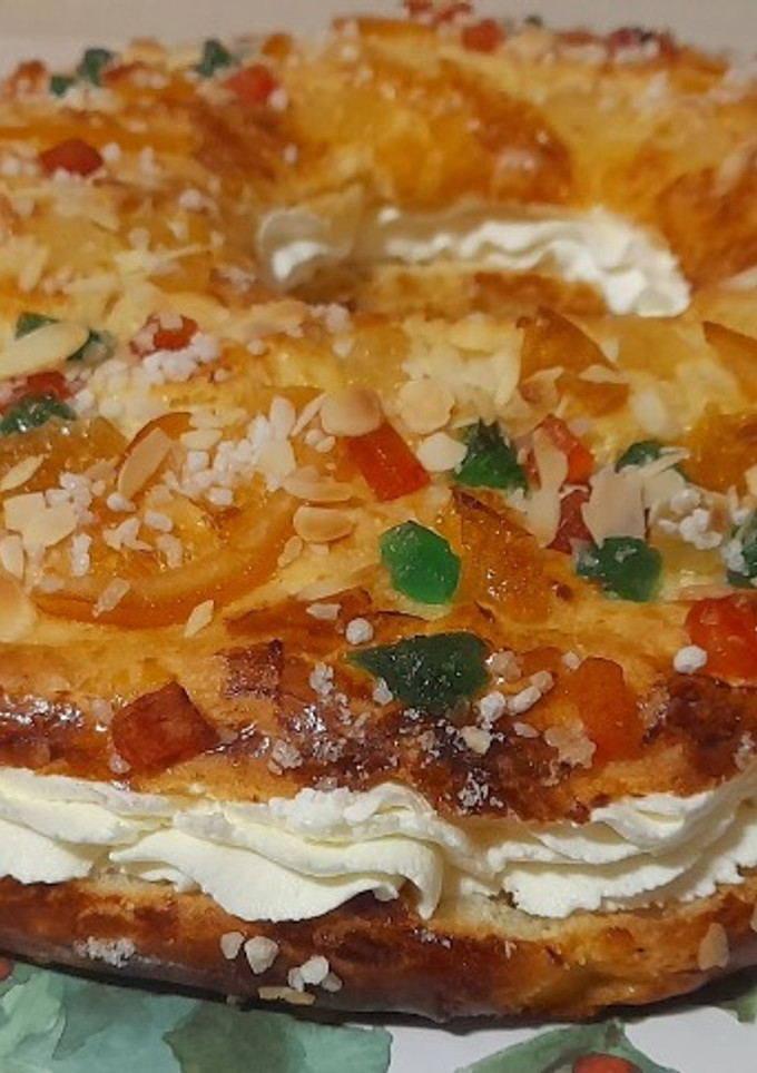 Una foto de Roscón de Reyes - amasado en panificadora-