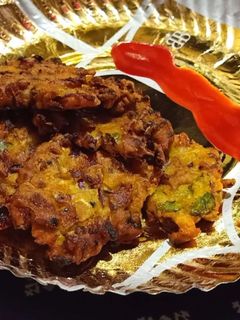 পেঁয়াজি(peyanji recipe in Bengali) রেসিপির প্রধান ছবি