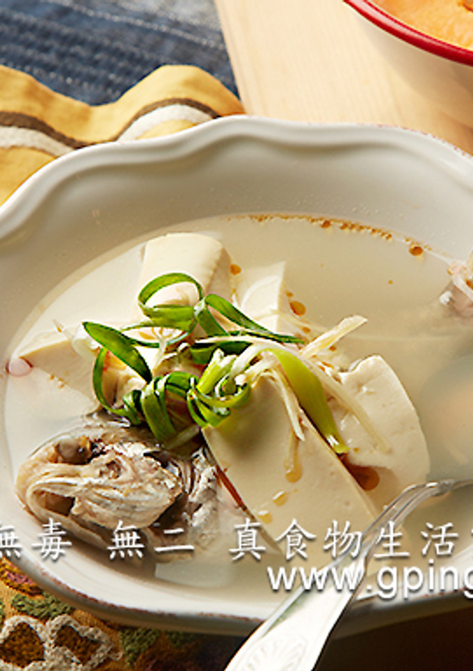 【無毒‧無二 真食物的生活家】鯽魚豆腐湯 的食譜成品照片